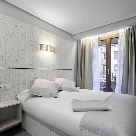 Apartamento Zurriola Luxury - Surf Beach Con Aire Acondicionado Saint-Sébastien Extérieur photo
